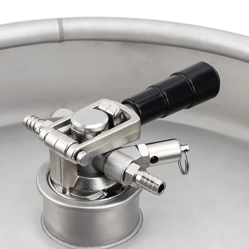 D-System-Keg-Coupler-Low-Profile-U-S-Sankey-Keg-Coupler-304-Stainelss-Steel-Flat.jpg_.webp_Q90.jpg_.webp_.webp (1)