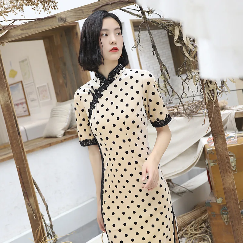 LZJN 2019 New Women Chinese Traditional Cheongsam Elegant Slim Oriental Style Lace Dresses Long Qipao Dot Print Half Sleeve (8)