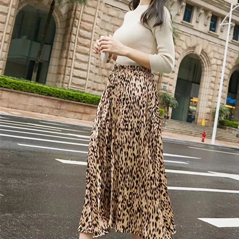 High Fashion Leopard Print Skirts Spring Women Pleated Skirts Elastic High Waist Long Skirt Female Party Holiday Skirt