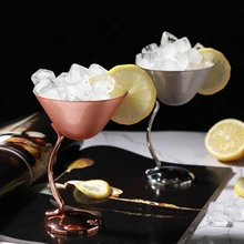 Элегантный металлический бокал для мартини с кривой ногой, 304 нержавеющая сталь, свадебные флейты для шампанского, треугольная чаша для коктейля, чашка для сладкого вина