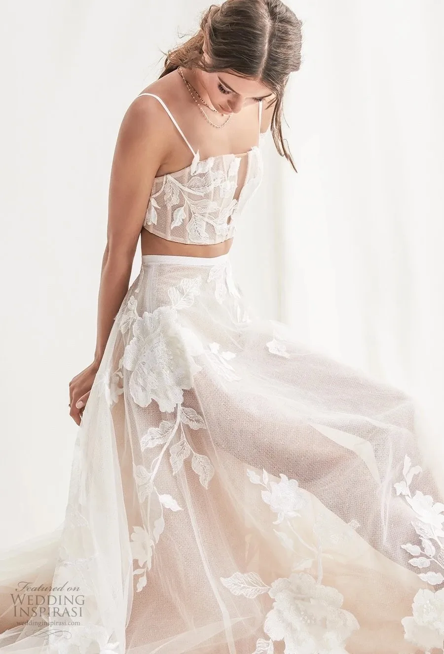 

New design bohemian Beache Wedding Dresses 2020 Sexy Boho Lace shoulder strap Wedding Gowns Two pieces VestidoDe Noiva