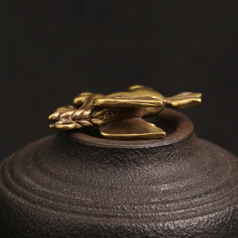 flying horse pendant (2)