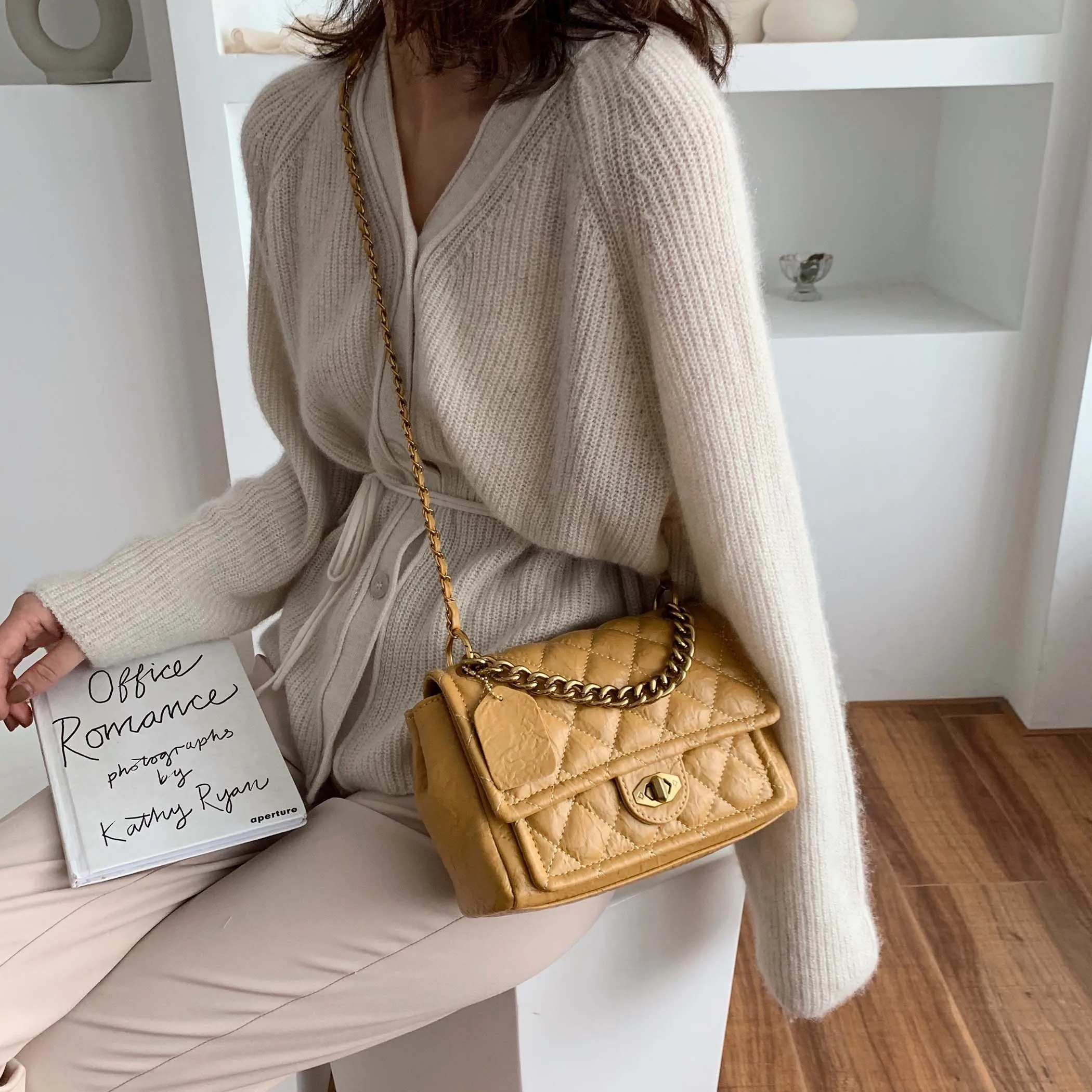 Goedkoop Effen Kleur Pu Lederen Ketting Designer Crossbody Tassen Voor Vrouwen 2019 Kleine Schouder Tas Vrouwelijke Reizen Lock Handtassen