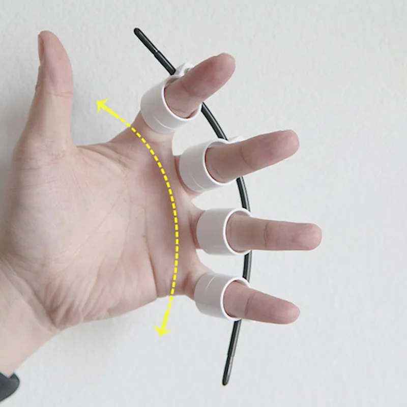 

Finger Expander Adjustable Finger Stretcher Expansion for Guitar Beginner &T8