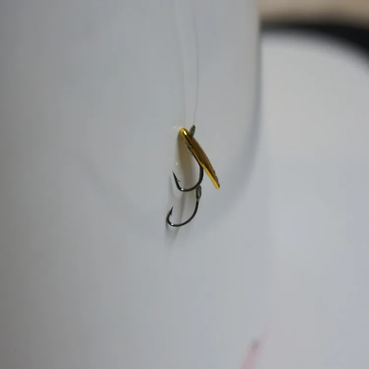 

Knock 10.5 Mm Lure Sequin Three Beetle Small-Double Hook Lure Angling Small Fish Designed to Kill