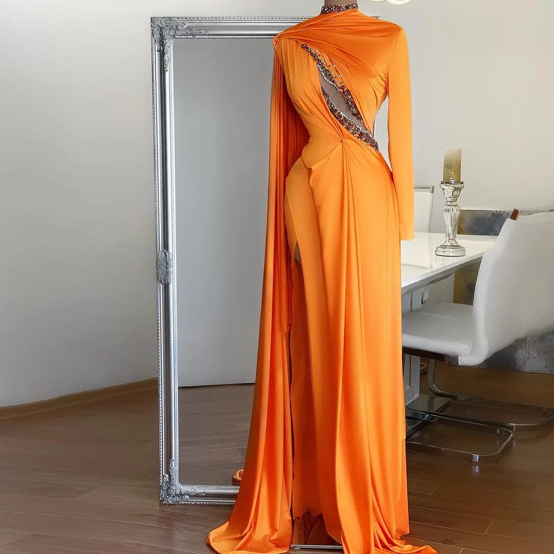 mini prom & dance dresses Orange Elegant Evening Gowns Long Sleeves High Split Crystals Dubai Women Formal Prom Party Pageant Dresses Plus Size Custom beautiful prom dresses