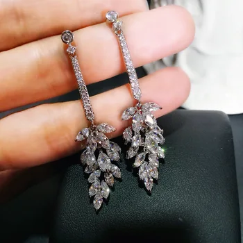 

Design Long Christmas Tree Crystal Drop Earrings For Women Luxurious Jewelry Paved Shining Cubic Zirocnia Sone Pendientes Mujer