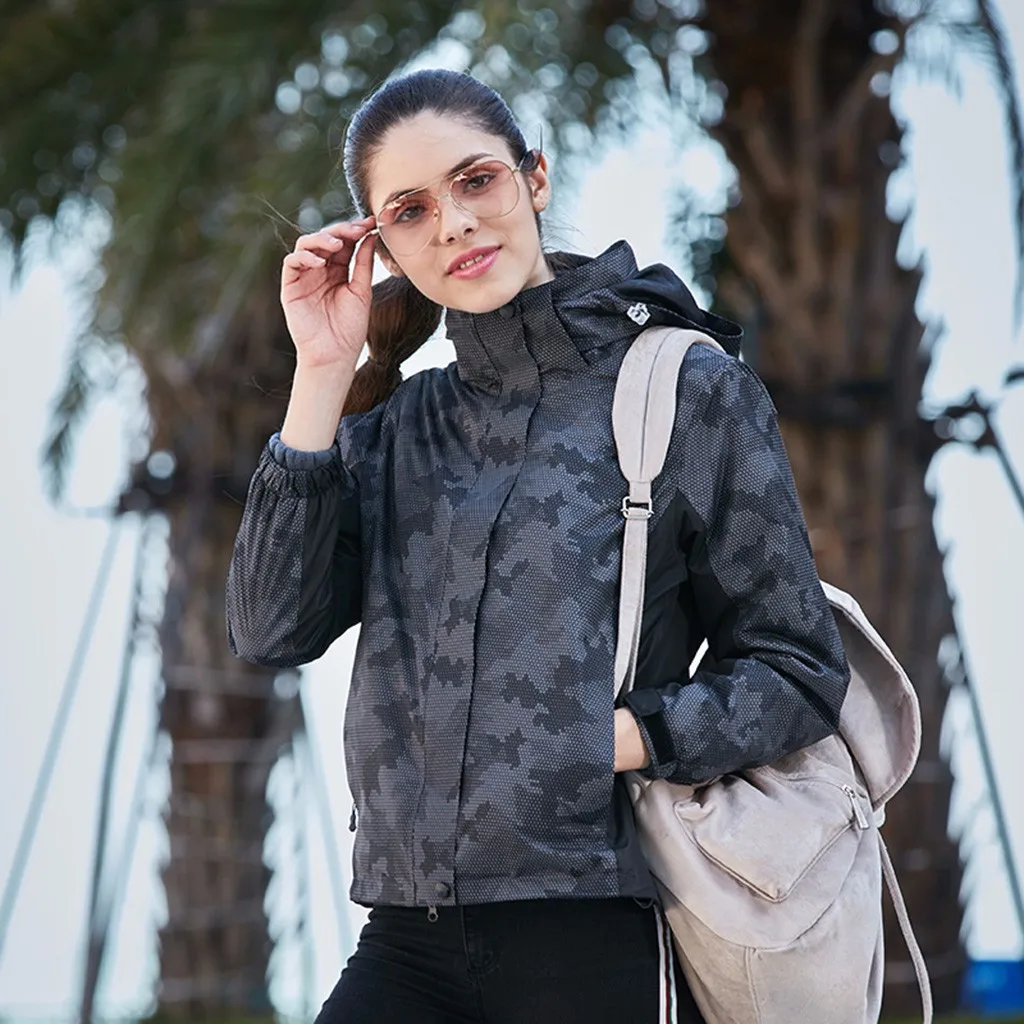 

Women Outdoor Hiking Jacket Winter Sports Softshell Jacket Coat Climbing Trekking Windbreaker Fishing Waterproof Jackets Mujer