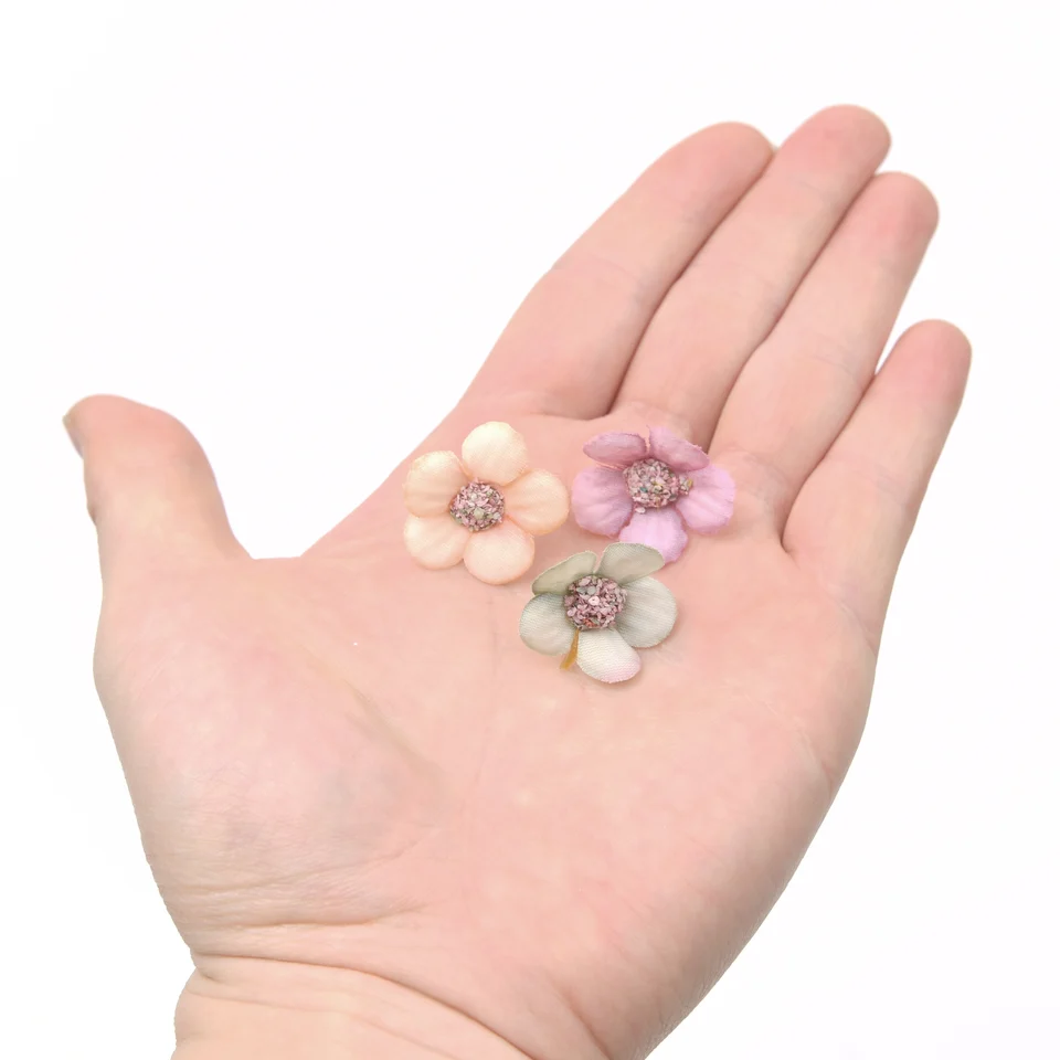 60 Mini Margherite Artificiali In Seta – Fiori Finti Multicolore, 4,5 Cm, Per Decorazioni Fai Da Te, Scrapbooking, Ghirlande, Matrimoni