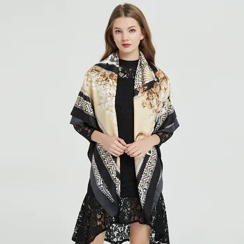 

2020 New Women's Retro Lace Fan Printed Silk Scarves Women's Elegant Temperament Shawl Scarf Versatile High-end Gift Scarves