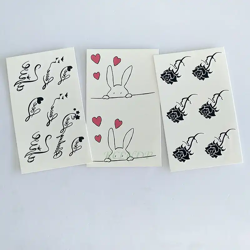 Autocollant De Tatouage Temporaire étanche Belle Lettre De Coeur De Lapin Fleur Noire Petit Tatto Flash Tatoo Faux Tatouages Pour Femmes Hommes