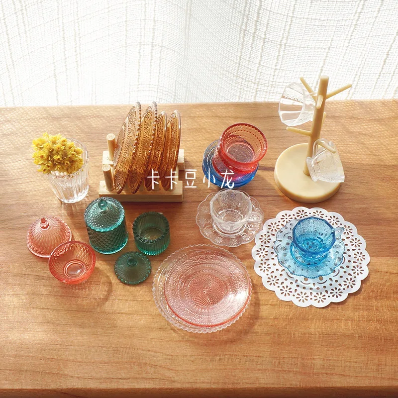 8PCS 1/6 or 1/12 Dollhouse Miniature Paper Doilies Mat for Mini Cake Bread Baking Kitchen Accessories Pretend Play Food Toy