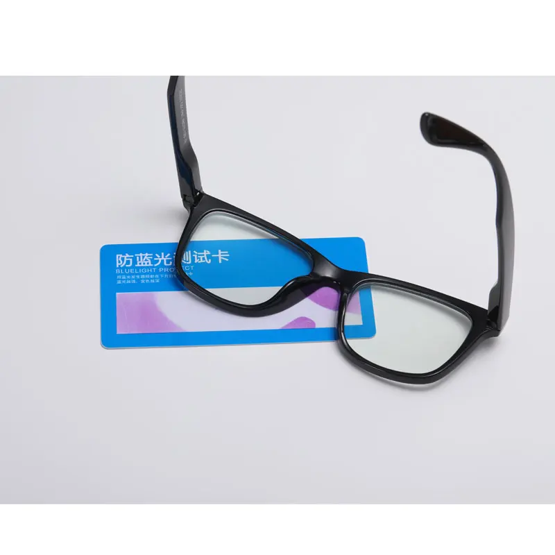 Blue Light Glasses For Kids 3-12 Years Old Retro Square Rivet Children Computer Eyewear Boys Girls Computer Gaming Filter