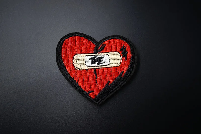 HEART DOG DIY Cloth Badges Mend Decorate Iron On Patch Clothes Apparel Sewing Decoration Applique Sew On Patches For Clothing