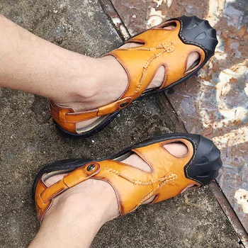 

Leather Beach Sandals Brand Casual Shoes Genuine Split Leather Sneakers Men Slippers Flip Flop Shoes Mesh
