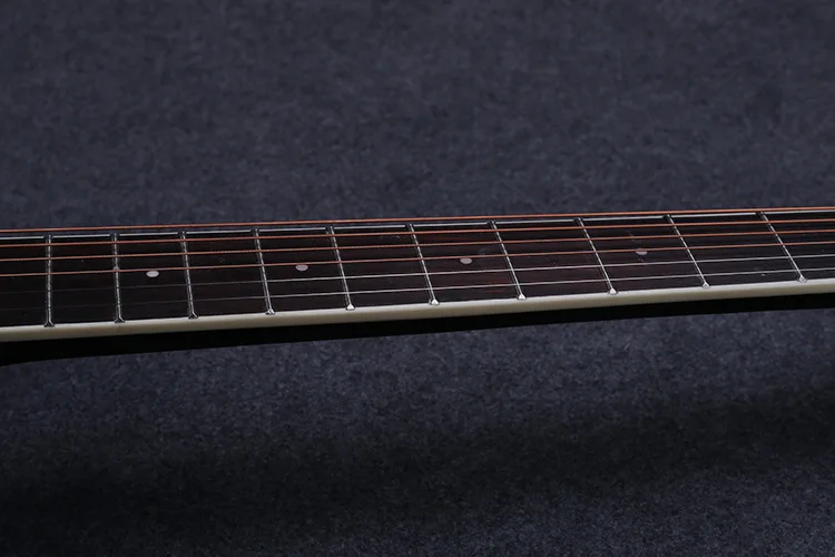 9547036912_1152231901