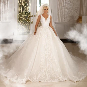

2020 Luxury Princess V Neck Lace up Puffy Bridal Gown Wedding Dress