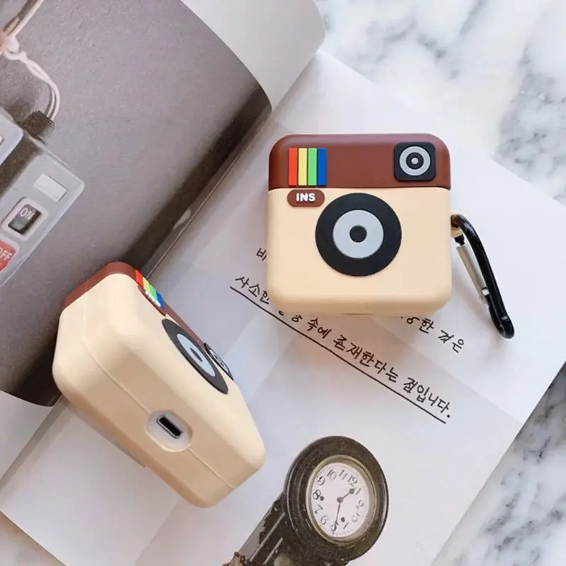 

Vintage Camera Pattern Soft Silicone Protective Cover Shockproof Case Skin with Carabiner for Airpods 1/2 Charging Box Accessori
