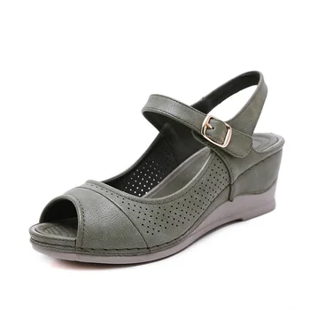 

2020 Size 36-42 Women Platform Wedge Sandals Ladies Vacation Beach Black Shoes Bucket Open Toe Gladiator Sandals
