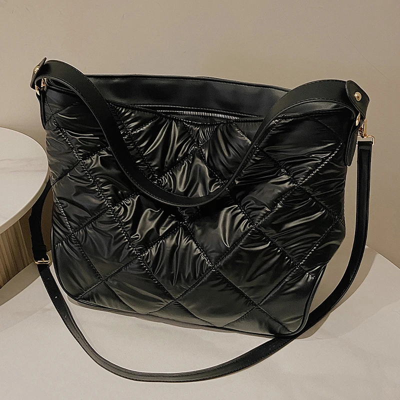 

Women's Shoulder Bags Designer Winter Bags Diamond Down Cotton Padded Woman Handbag Large Capacity Waterproof Space Quilted Bag