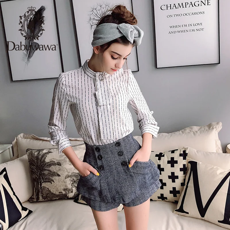 

Dabuwawa Casual Split Detail Women Shorts Skirts Double Breasted 2019 Summer Zipper Back Mid Waist Shorts Lady Autumn DN1DQK002