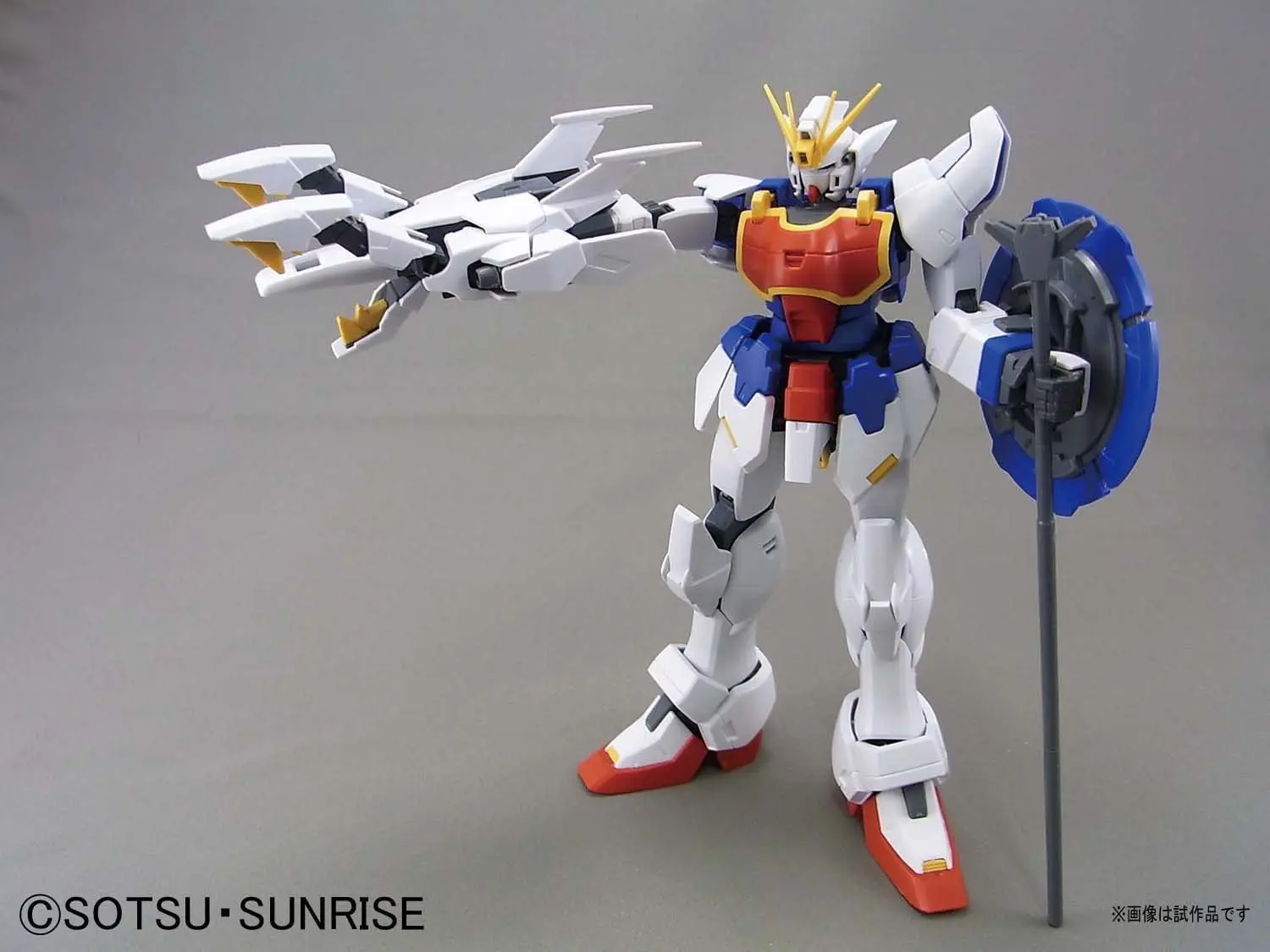 Модель MG 1/100 Shenlong Гандам серии EW Shenlong двойной-с головой дракона Гандам в сборе