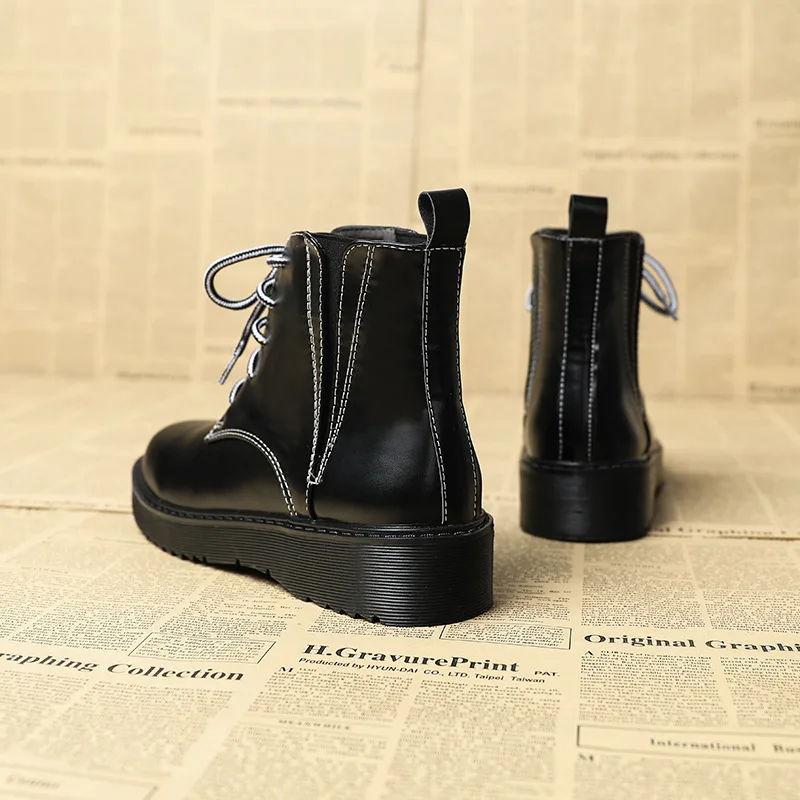 

2019 Autumn & Winter New Style Versitile Fashion Online Celebrity Celebrity Style British-Style Short Martin Boots Online Celebr