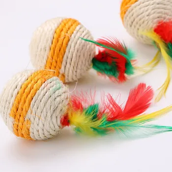 

Random Color Pet Cat Toy Sisal Ball With Feather Scratch Chew Play Interactive Toy For Cat Kitten