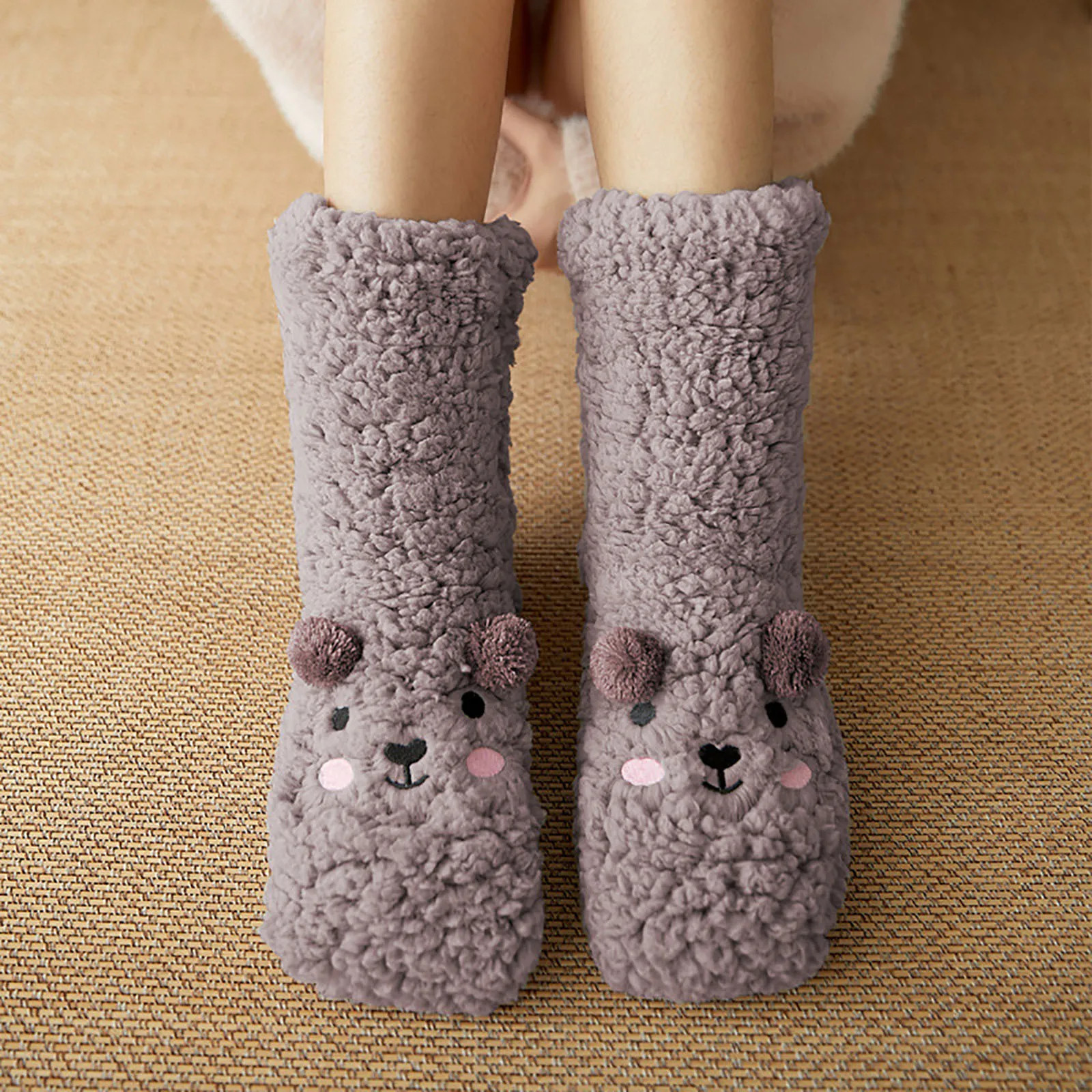 Winter Thickened Cold-resistant Christmas Socks Bear Pattern Home Floor Snow Plus Velvet Sleep Slippers | Женская одежда