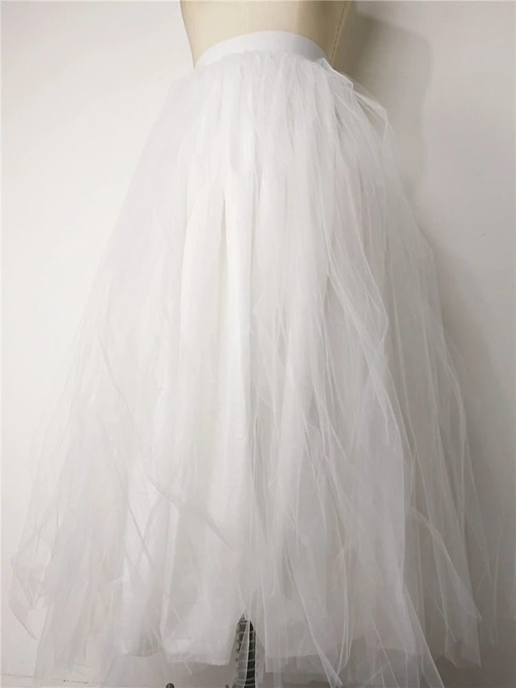 Женская длинная юбка пачка с разрезом спереди белая высокой талией и эластичным