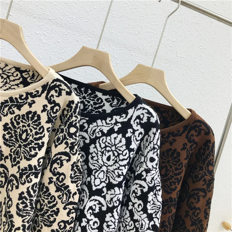 12752776409_421263737