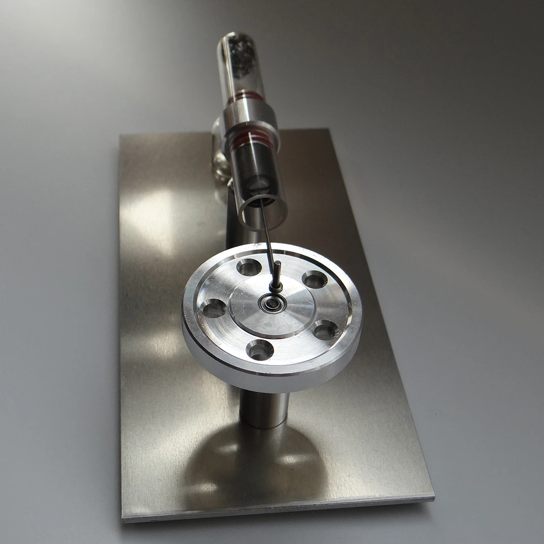 Mini Horizontal Type Single Cylinder Stirling Engine Model