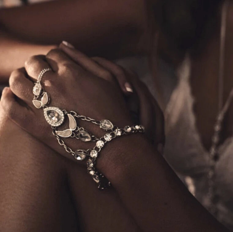 Fashion Chain Bracelets Drop Punk Silver gold color Women Metal Hand Harness Chain Beads Slave Finger Ring Boho Jewelry
