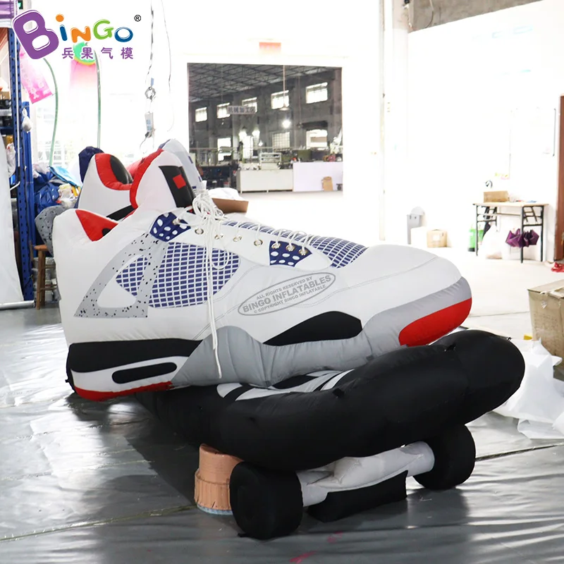 Customized 4x1.6x1.6 Meters Inflatable Shoes Replica With Skateboard For Advertising Decoration -  BG-M0259 3