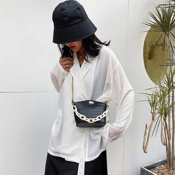 

Mini Leather Crossbody Bags Women Chain Simple Pattern Shoulder Messenger Bag Youth Ladies Small Square Bags