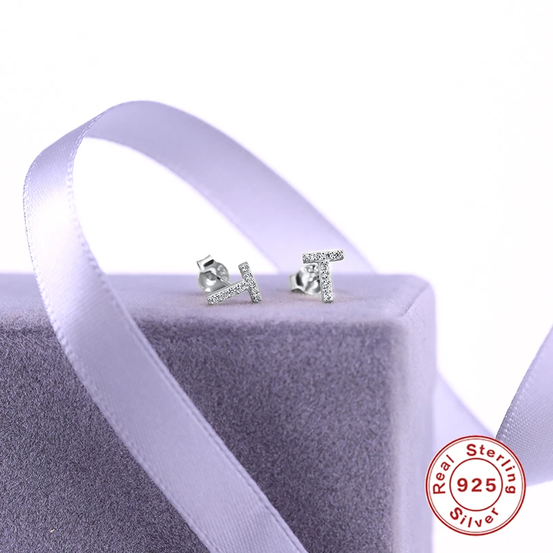 CANNER Small 925 Sterling Silver Alphabet Stud Earrings for Women Exquisite Zircon Cartilage Piercing 26 Letter Earings Jewelry