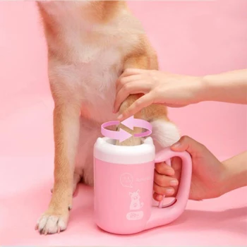 

Outdoor Portable Pet Dog Paw Cleaner Cup 360 ° Soft Silicone Foot Washer Clean Dog Paws One Click Manual Quick Feet Wash Cleaner