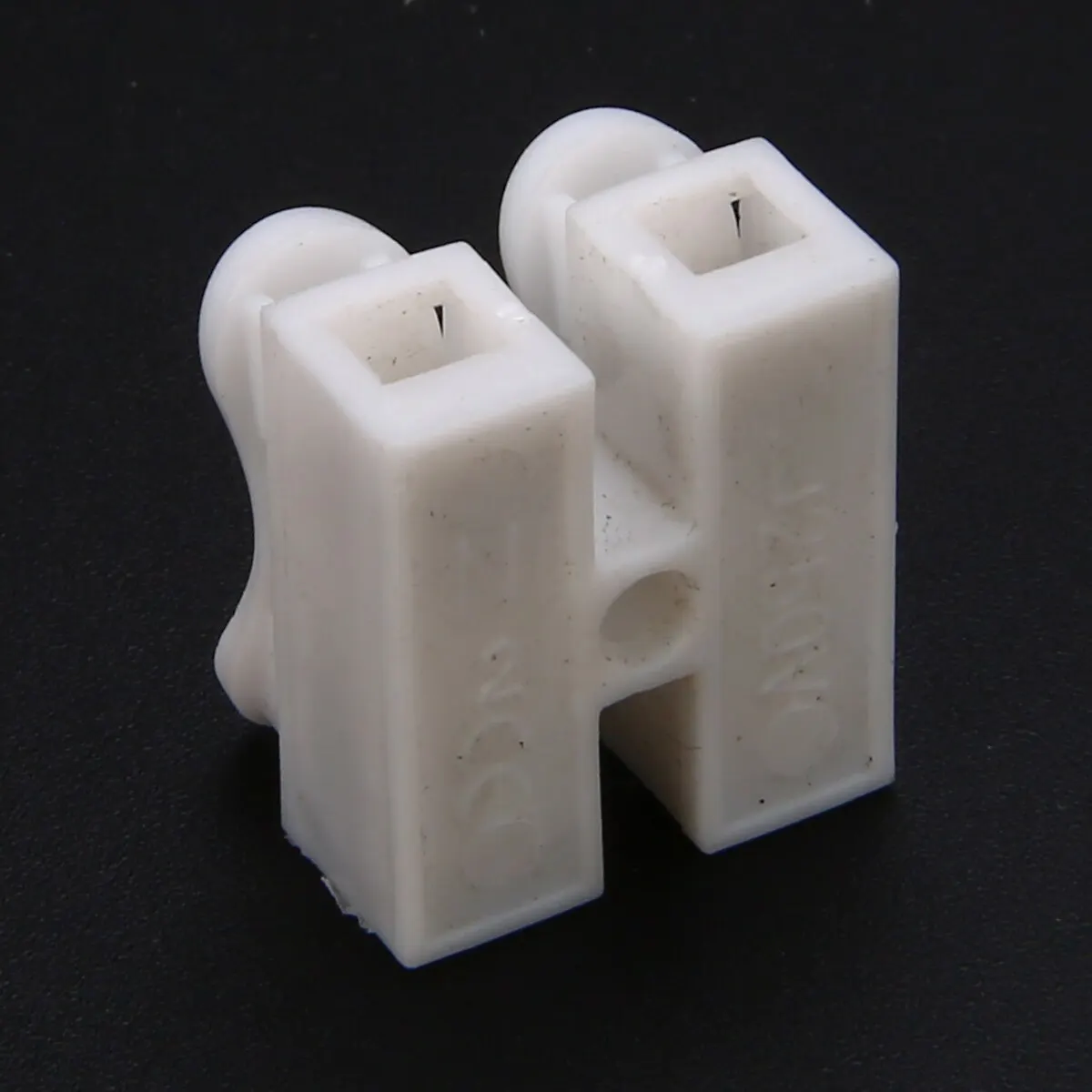 30pcs Quick Splice Lock Wire Terminals Connectors 2Pins Electrical Cable Clamp Crimp Terminals 20x17.5x13.5mm