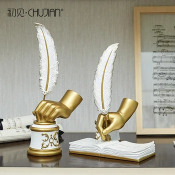 

Northern Europe Light Luxury Home Hand Painted Feather Ornaments Creative Environmental Protection Resin Handicraft Decoration