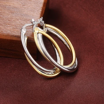 

Huitan Fashion Two Tone Metal Hoop Earrings for Women Oval Intertwine Design Personality Girl Daily Wearable Jewelry Earrings