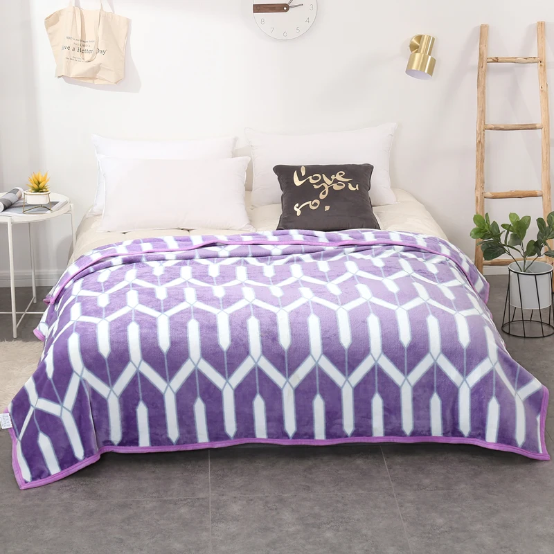 

Stripe Thickened quality plush bedspread blanket 200x230cm High Density Super Soft Flannel Blanket for the sofa/Bed/Ca