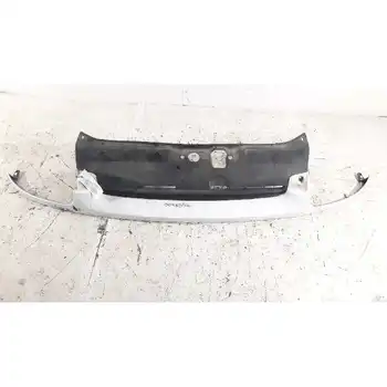 

8667339 Front grille Renault Clio Ii Phase I (b/cbo) 1.9 Diesels