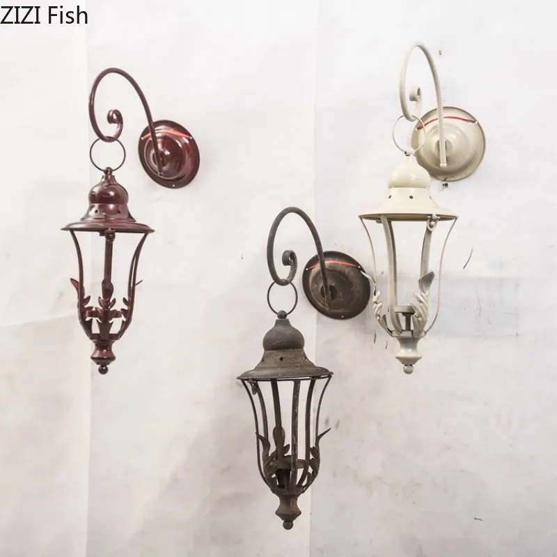 

European Style Retro Iron Art Wall Mount Candlestick Festival Celebration Decorative Hanging Candle Holder Garden Candlestick