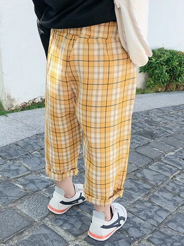 Spodnie dla dzieci w stylu koreańskim chłopięce i dziewczęce Spodnie bawełniana w kratę Spodnie z nogawkami luźne Spodnie na co dzień ubrania Spodnie tanie i dobre opinie ISHOWTIENDA COTTON CN (pochodzenie) Unisex NONE Pełnej długości Pasuje prawda na wymiar weź swój normalny rozmiar