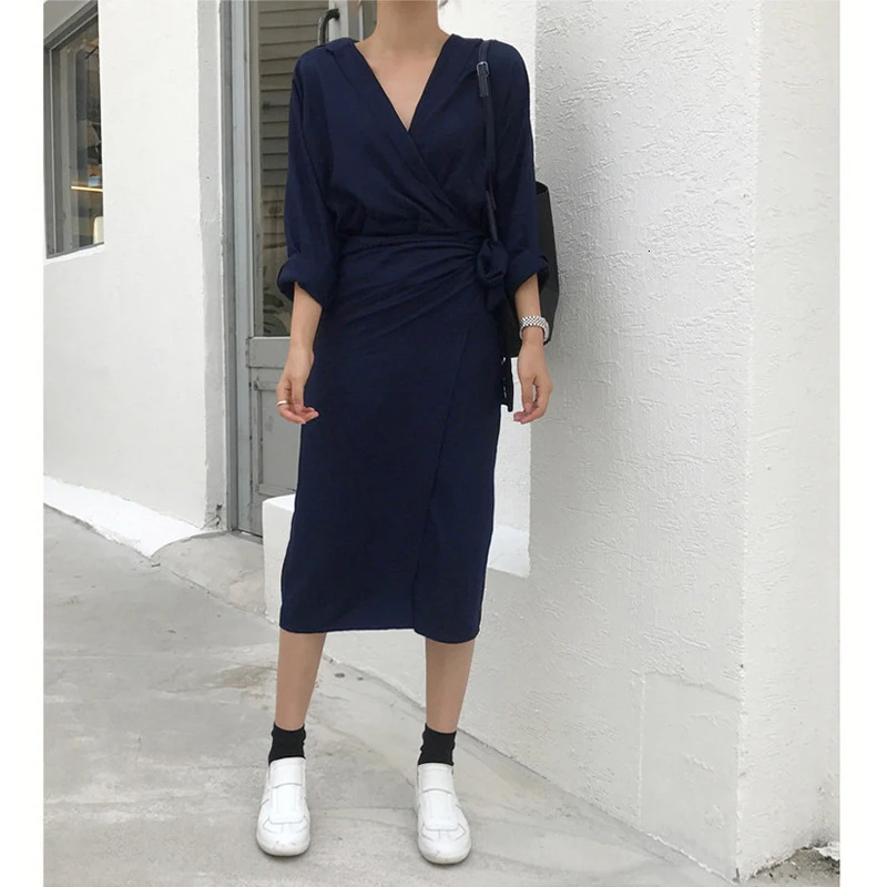 [EAM] 2020 New Spring Autumn V-Neck Long Sleeve Waist Bandage Loose Big Size Temperament Dress Women Fashion Tide JU356