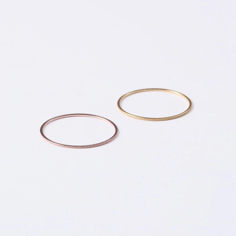 Thin Titanium Steel Silver color Couple Ring Simple Fashion Rose Gold Color Finger Ring For Women and Men mens gifts couple rings fashion rings fashion ring finger rings titanium steel rings metal rings
