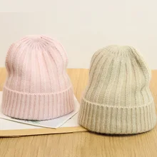 Bonnets en laine en fourrure de lapin pour femmes, chapeaux d'hiver chauds à motif Vertical, chapeau tricoté de couleur unie, pull Couple bouclé, casquette en laine 