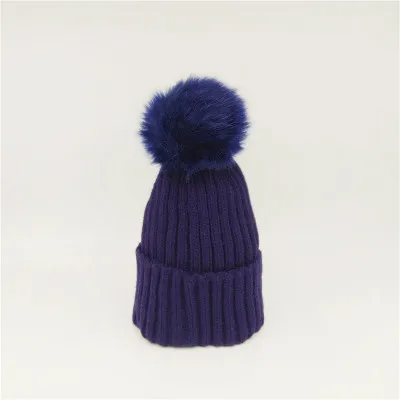 Purple Шерстяная кепка ярких цветов для малышей; Модная Детская кепка с помпонами; зимние детские теплые ветрозащитные вязаные повседневные шапочки - Цвет: Purple