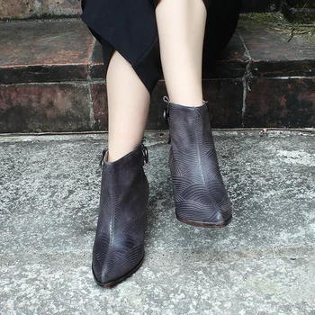 

Fashion High Heeled Women's Boots Ankle Pointed Shoes Genuine Leather Female Chelsea Boots Black Rough Heel 5.8CM