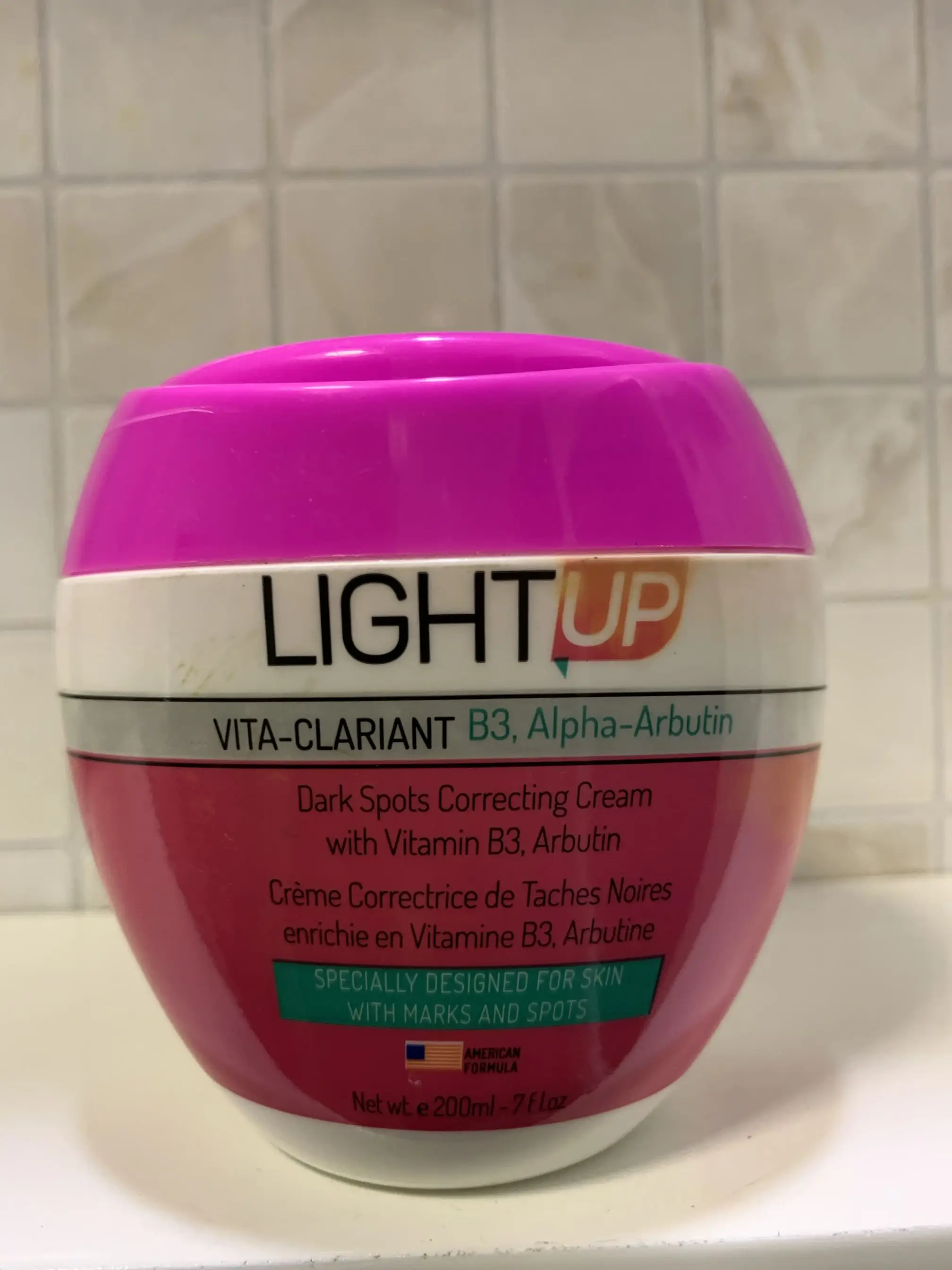 سيفيك موافقة تمديد LIGHT UP | VITAMIN B3 Arbutin | DARK SPOT CORRECTING Cream 200ml|vitamin a|vitamin evitamins vitamins - AliExpress سيفيك موافقة تمديد LIGHT UP | VITAMIN B3 Arbutin | DARK SPOT CORRECTING Cream 200ml|vitamin a|vitamin evitamins vitamins - AliExpress